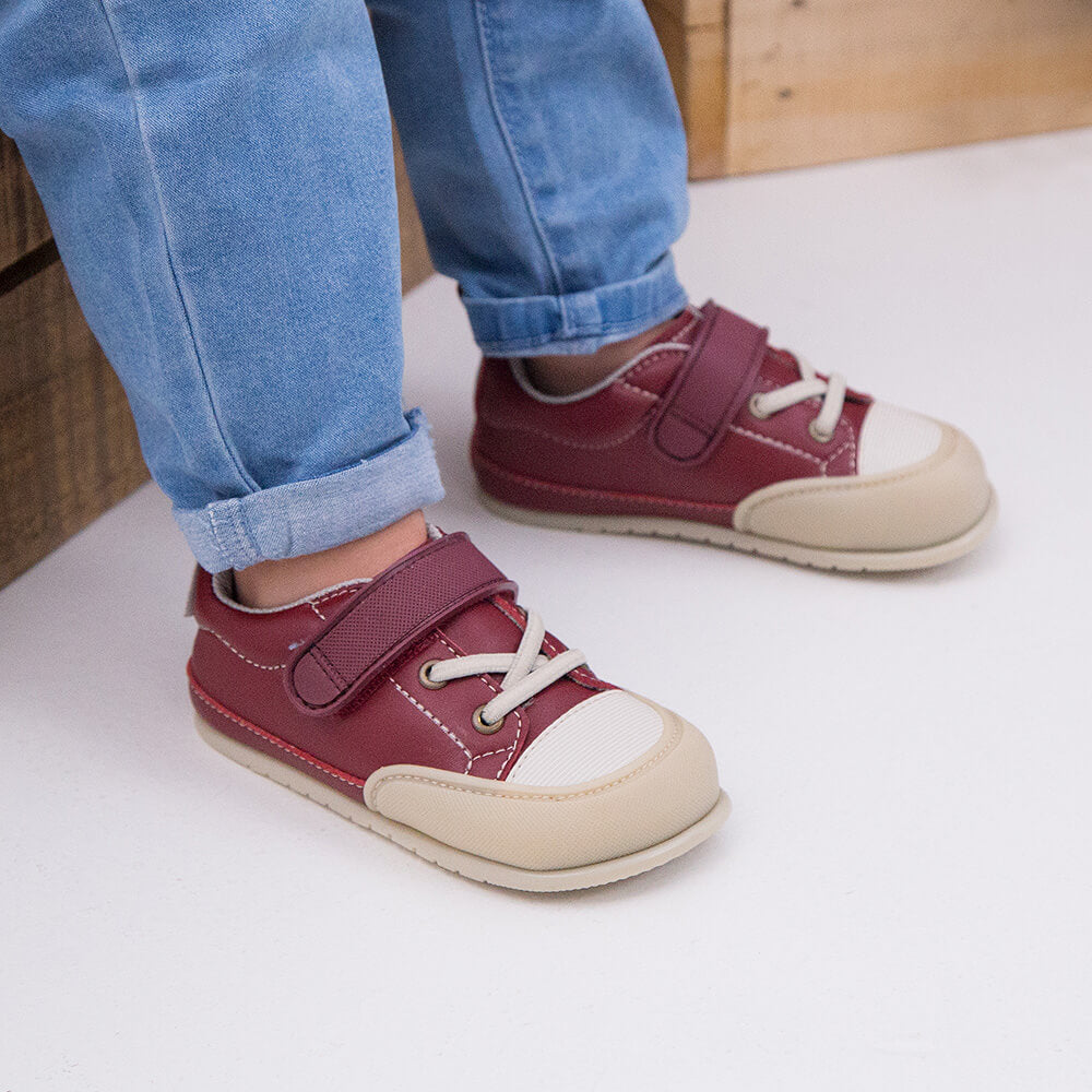 Paterna Feroz, zapatillas minimalistas de colores para bebés