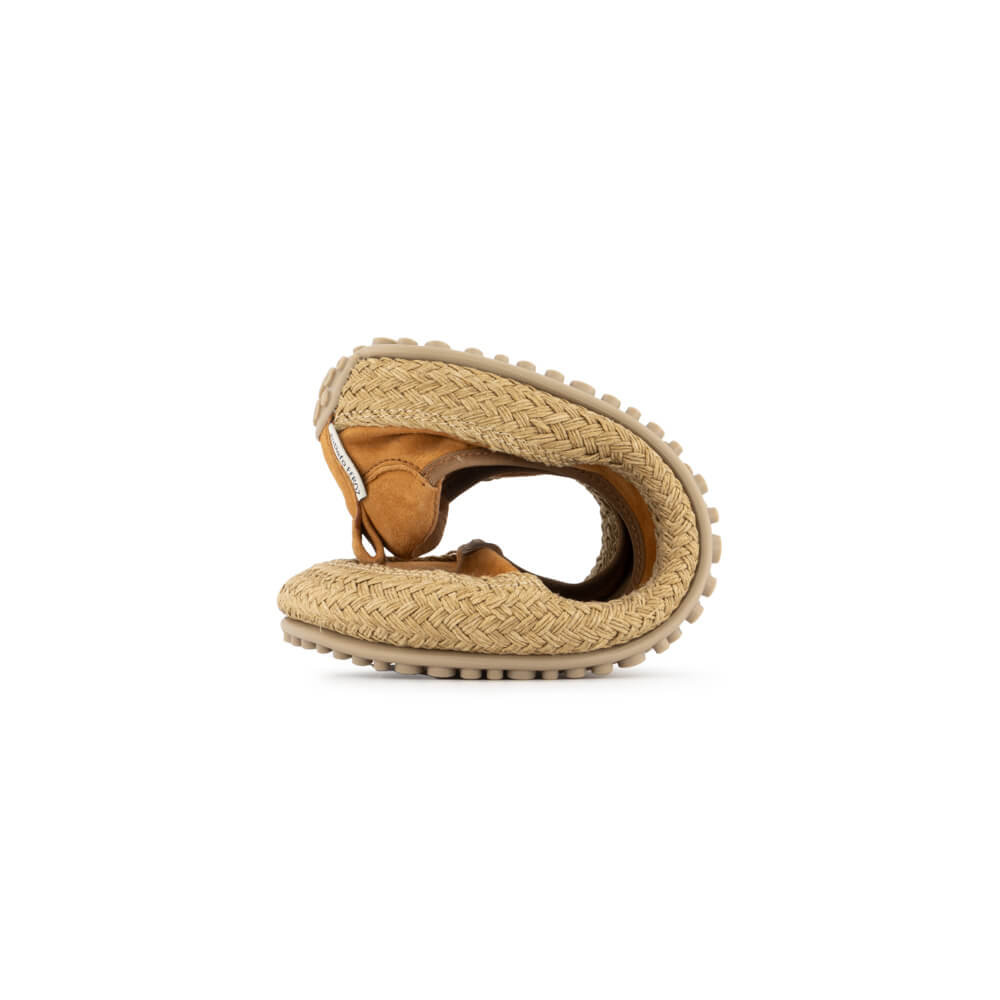 bailarinas manoletinas minimalistas comodas ligeras flexibles mujer piel nut nude marron olba primavera verano ss24 04