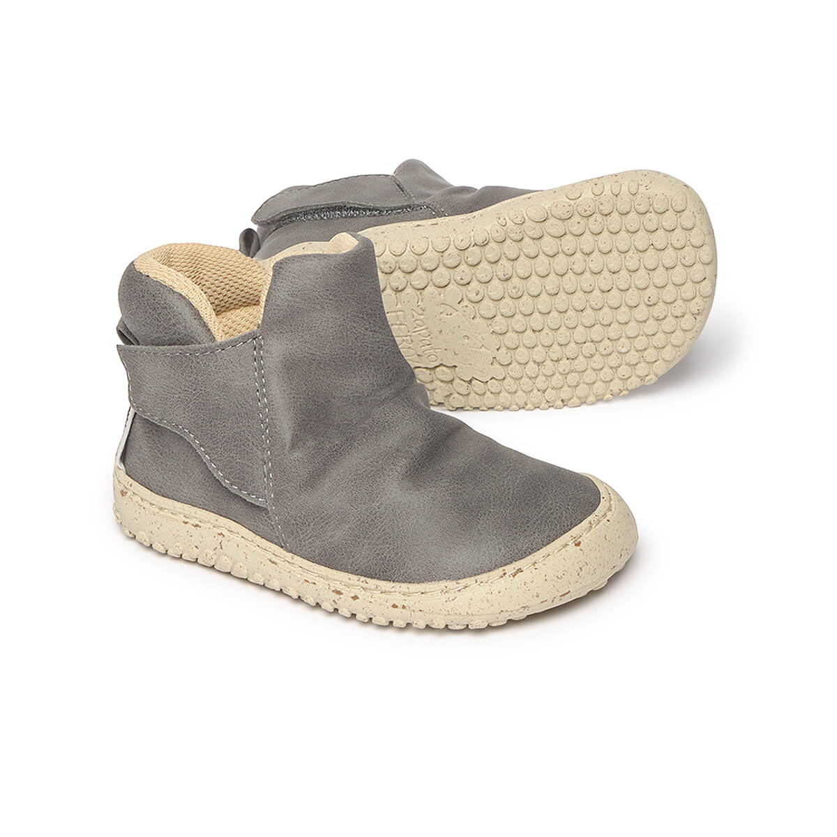 botas respetuosas otono invierno gris chelva rocker 02