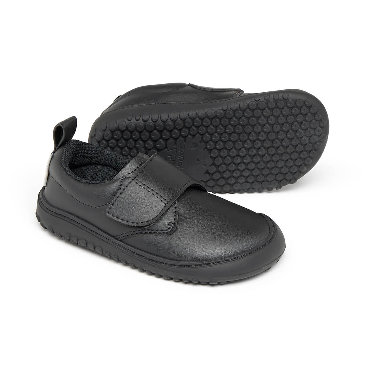 calzado barefoot respetuoso crecimiento movimiento libre pies ninos color negro garbi rocker aw25 02