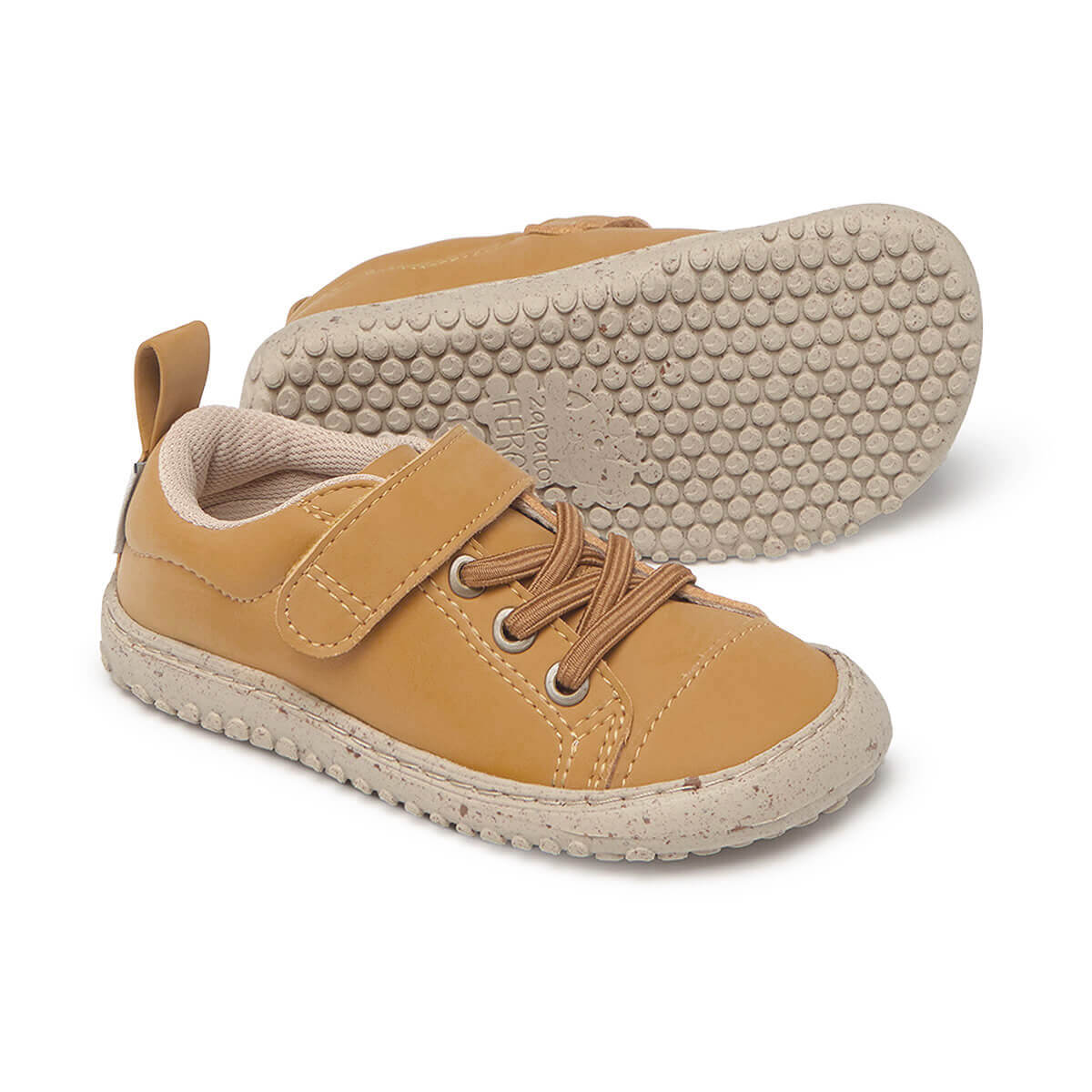 calzado barefoot vegano forma pie espacio dedos ninos ninas color mostaza paterna rocker aw25 02