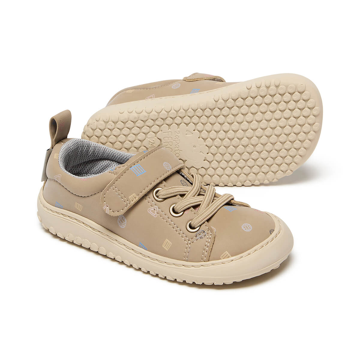 calzado minimalista vegano comodo ligero saludable pies ninas color beige piedra pikler paterna rocker aw24 02