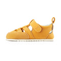 calzado suela plana flexible ligera bebes color amarillo mostaza primavera verano canet feroz ss24  