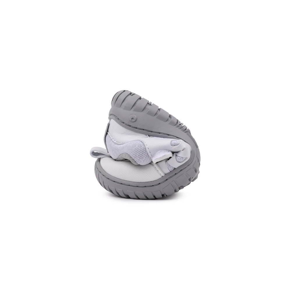 onil-rocker-lisos-aw23 Blanco microfibra . botas barefoot montana de colores para niños. Calzado respetuoso.