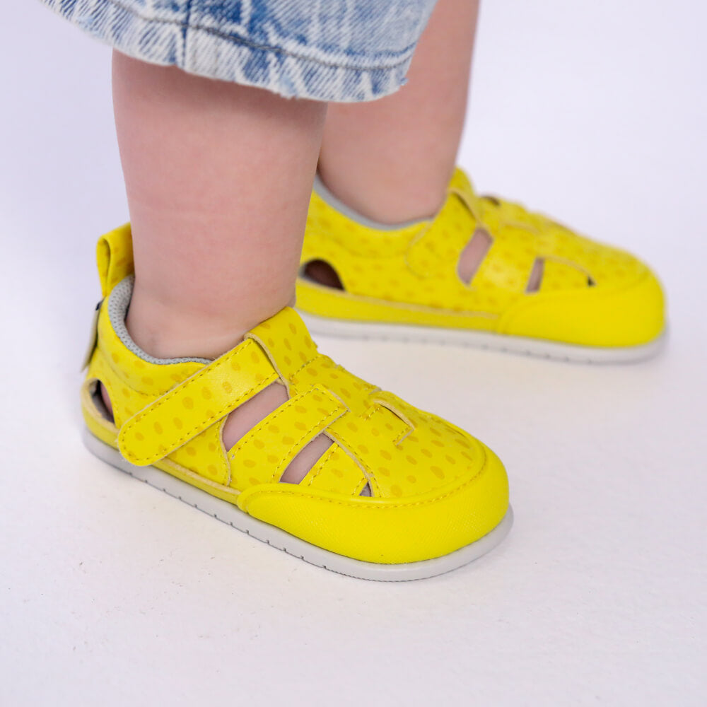 sandalias respetuosas sumergibles resistentes agua colores primeros pasos bebes irta feroz ss24