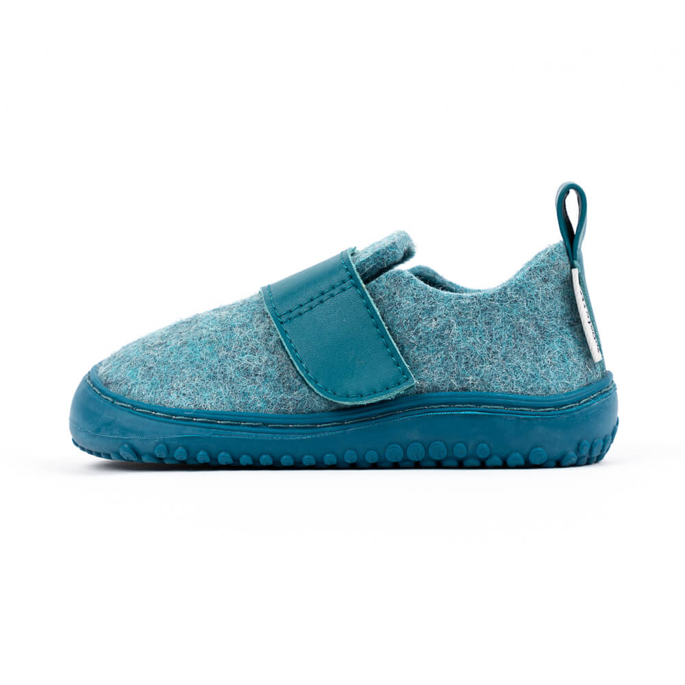 zapatilla pantufla andar por casa calzado interiores indoor calentita vallesa feroz aqua aw23