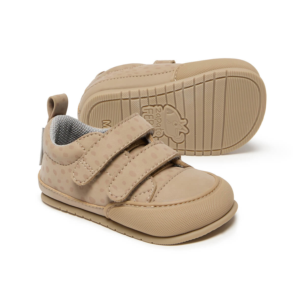 zapatillas deportivas suela plana flexible pisada consciente estable bebe color beige beis ulises moraira feroz aw24 02