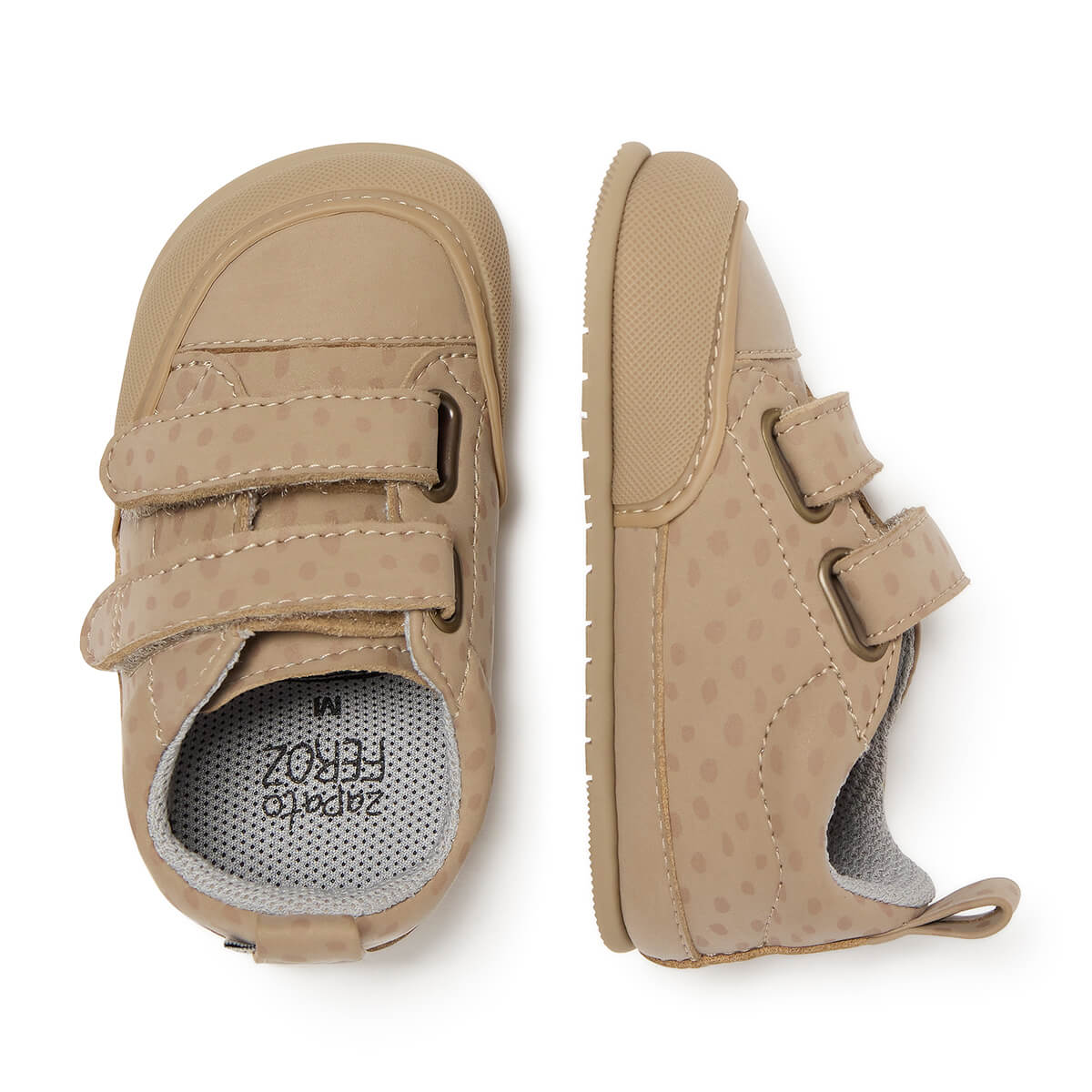zapatillas deportivas suela plana flexible pisada consciente estable bebe color beige beis ulises moraira feroz aw24 03