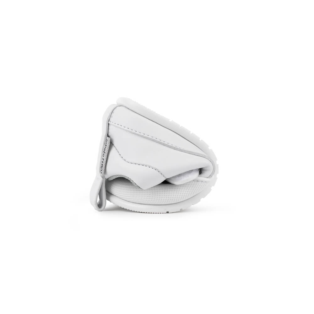 Paterna Feroz AW23 Blanco Microfibra ,Calzado minimalista para bebés con empeine medio y bajo. Veganas y en piel para primeros pasos.
