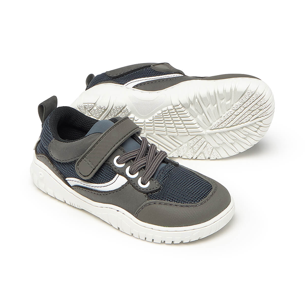zapatillas minimalistas infantiles transpirables primavera verano color gris biar rocker AW25 02