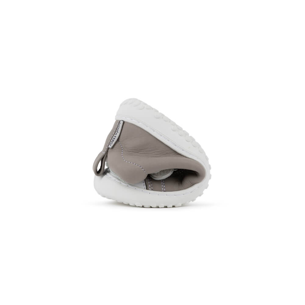 jucar rocker aw23 Gris Piel .zapatillas tipo bota niños colegio. Desarrollo natural del pie. Barefoot