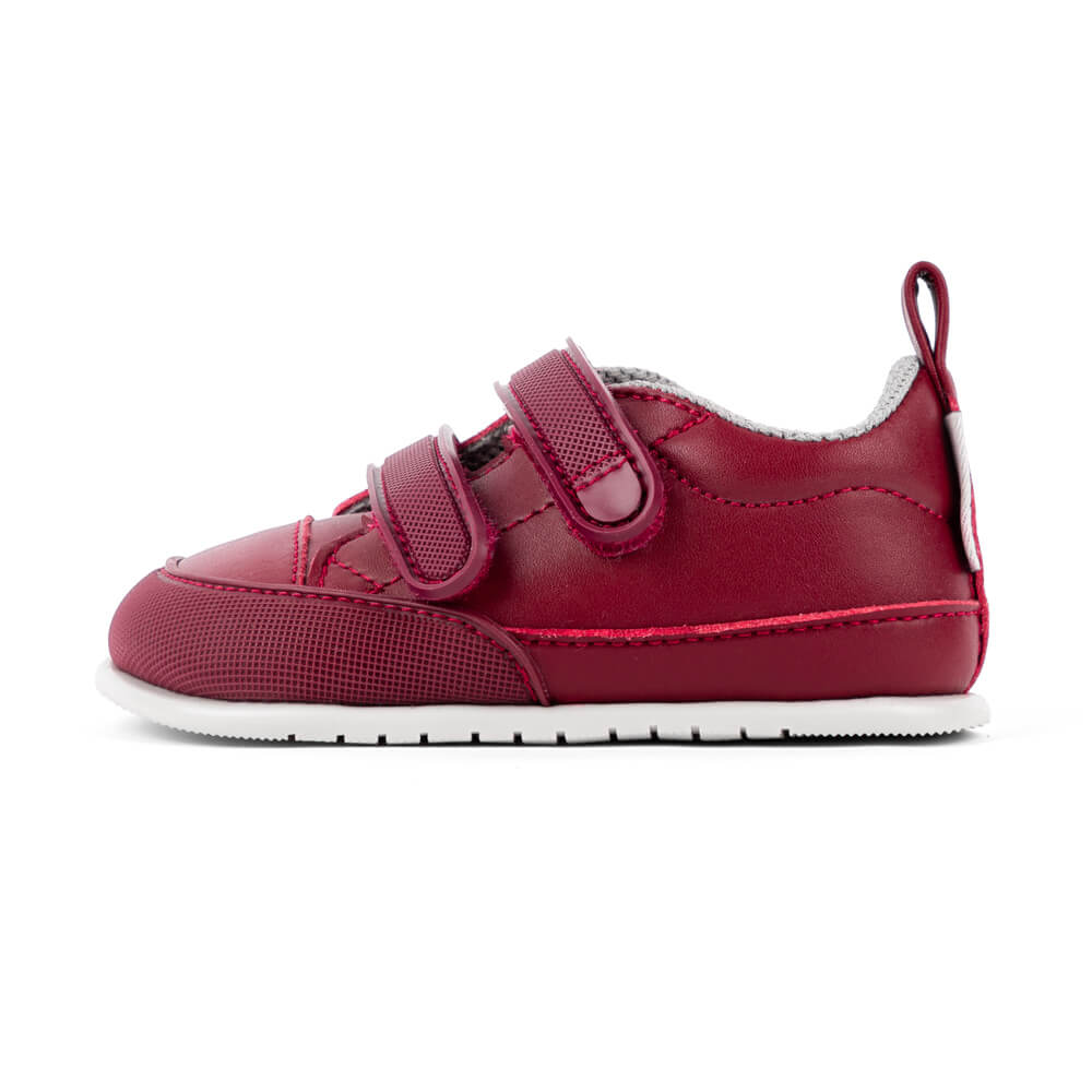 Moraira Feroz AW23 Blanco Microfibra ,Las zapatillas deportivas respetuosas con los pies de los bebés.