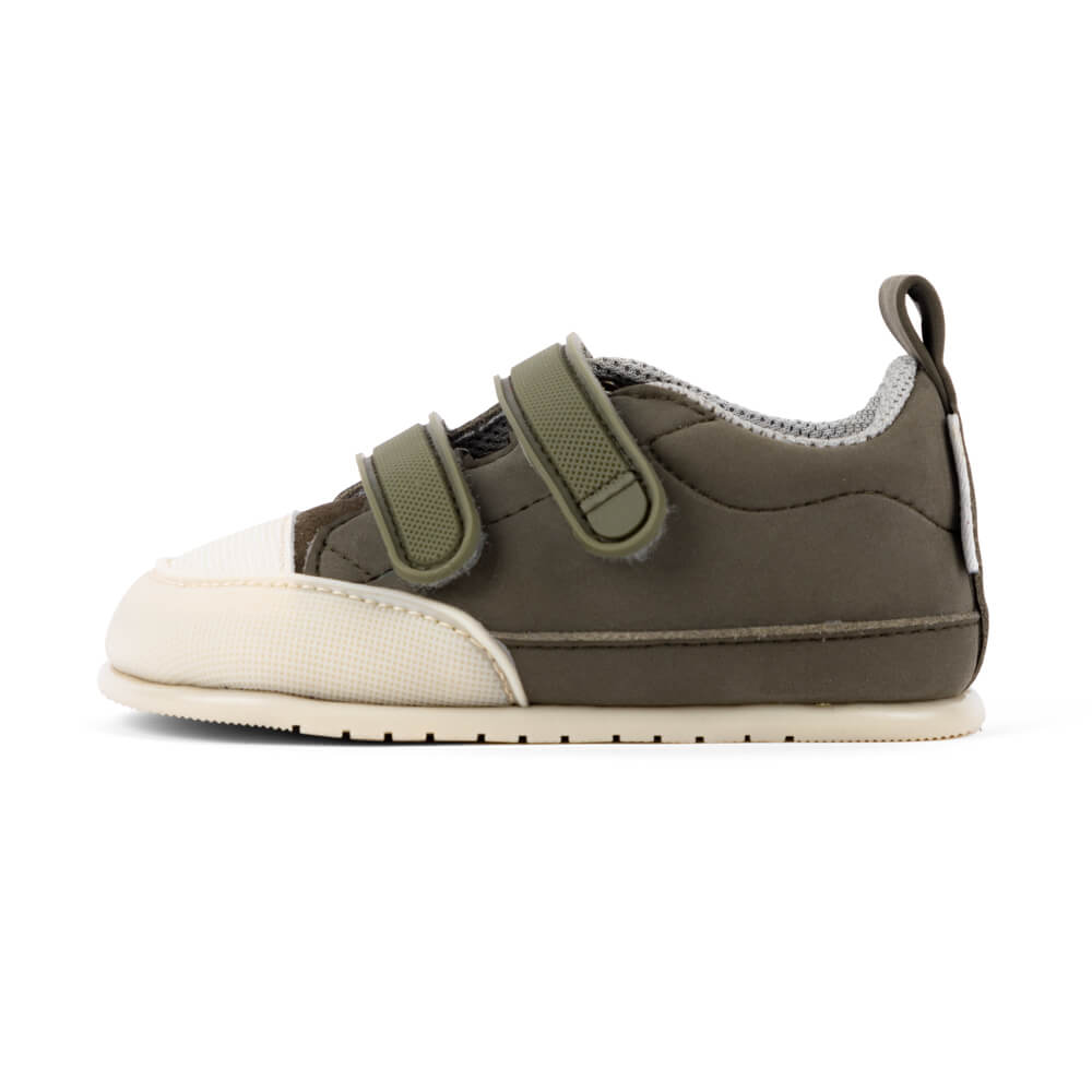 Moraira Feroz AW23 Rosa Palo Microfibra ,Las zapatillas deportivas respetuosas con los pies de los bebés.