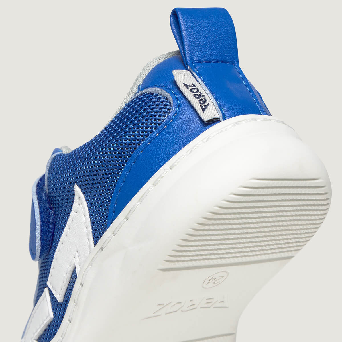 Detalle Olocau Sport Rocker | Azul Royal Microfibra