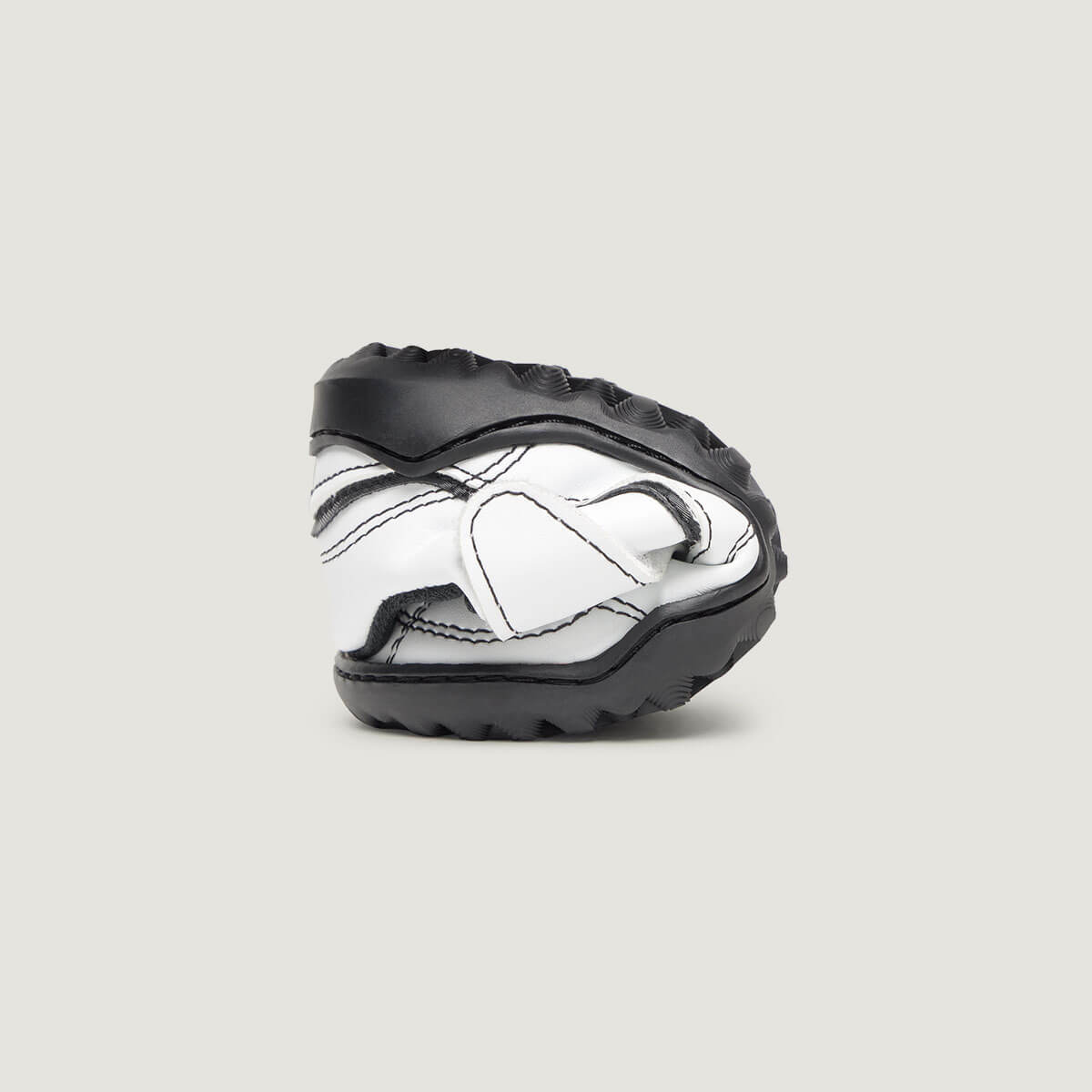 Amunt | Blanco Negro Microfibra