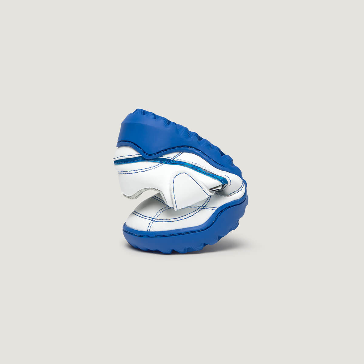Plegado Amunt | Blanco Azul Royal Microfibra