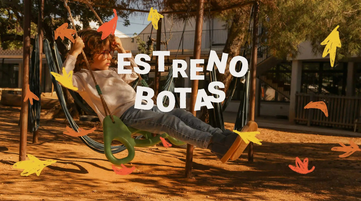 Niñas en parque con botas barefoot |  Feroz aw26