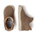 botas botines minimalistas otono invierno color taupe gris marron chelva rocker aw24 03