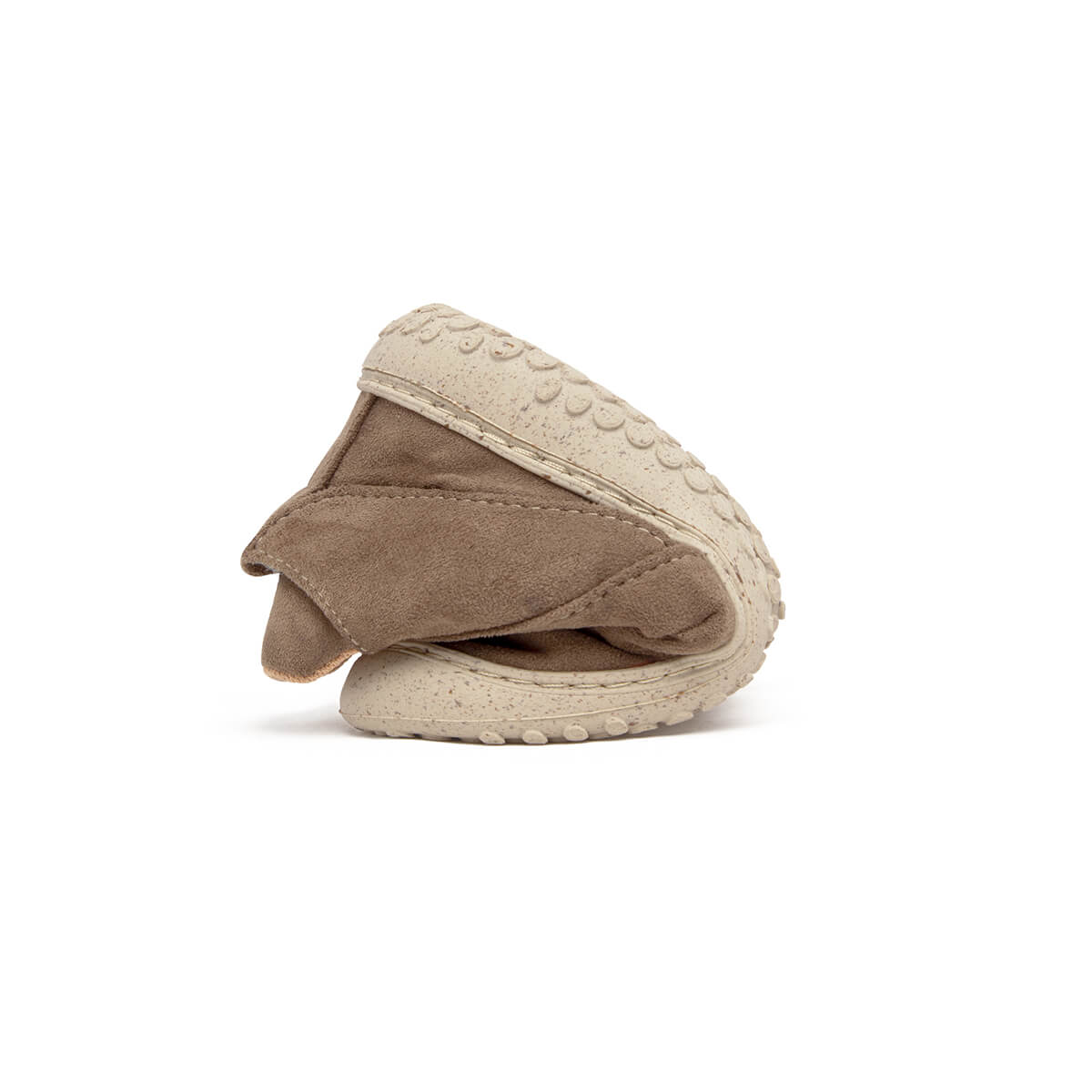 botas botines minimalistas otono invierno color taupe gris marron chelva rocker aw24 04