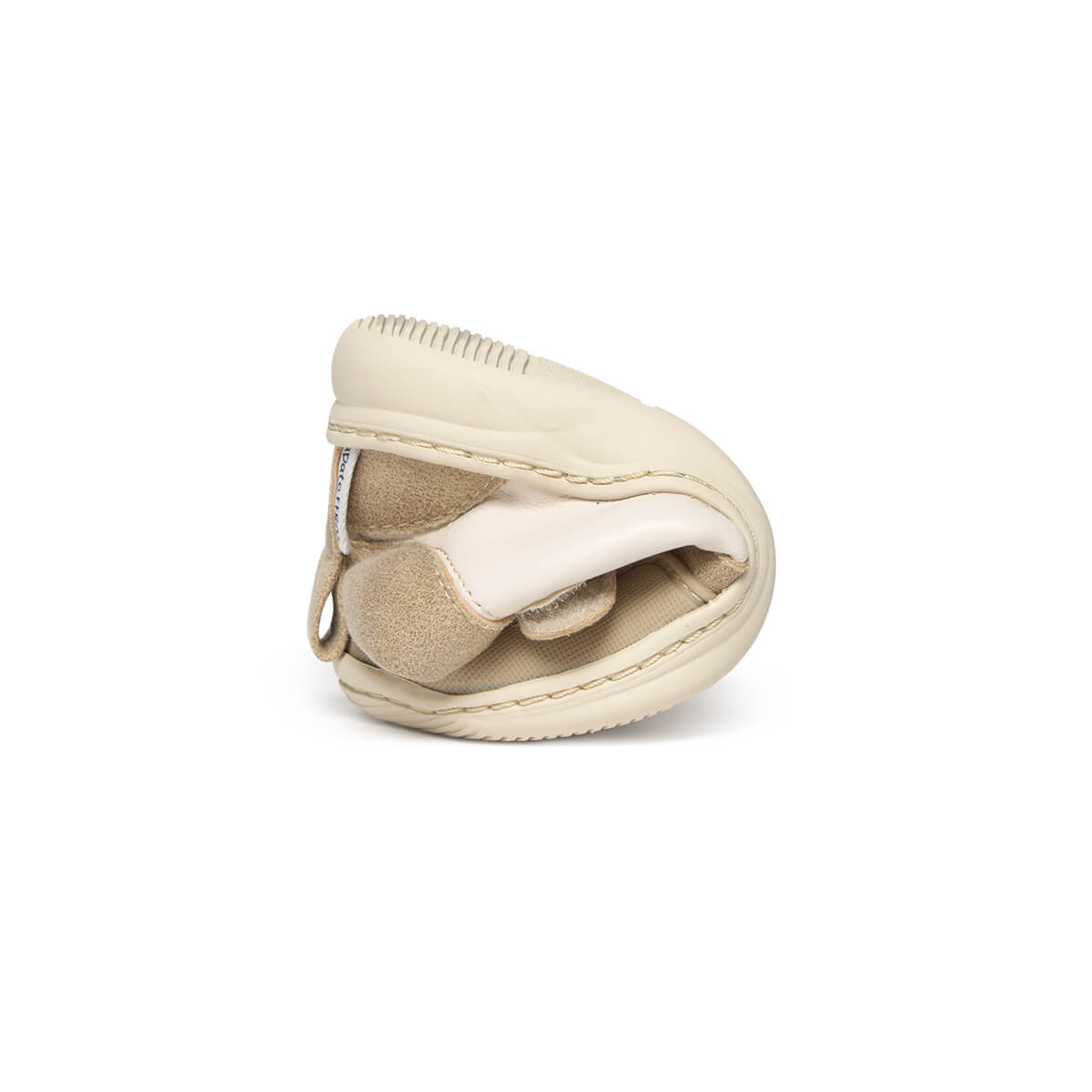 botines respetuosos otono invierno beige piedra tristan rocker 04