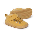 botines respetuosos otono invierno mostaza serra rocker 02