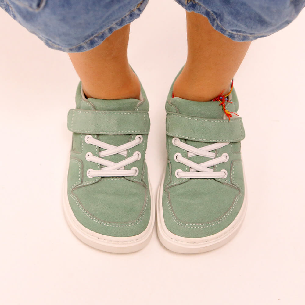 calzado barefoot primeros pasos bebe color verde mint menta cheste rocker ss26