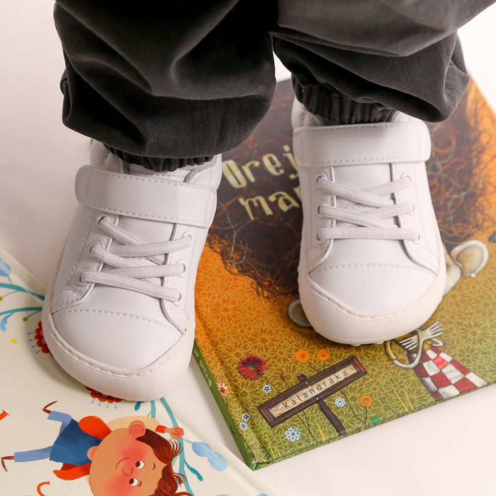 calzado barefoot vegano forma pie espacio dedos ninos ninas color blanco paterna rocker