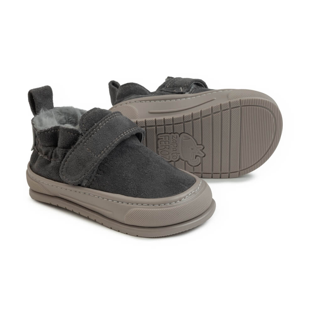 calzado-botas-veganas-invierno-bebes-libertad-movimiento-suela-flexible-color-gris-ademuz-aw23