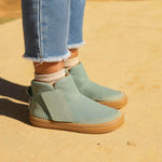 portada alcoy rocker barefoot infantil | Rosa Palo Microfibra Nobuck | Mint Microfibra Nobuck | Azul Denim Microfibra Serraje |  Beige Microfibra Serraje