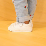 Lateral Valencia Feroz | Gris Claro Microfibra Nobuck | blanco Microfibra | Rosa Microfibra