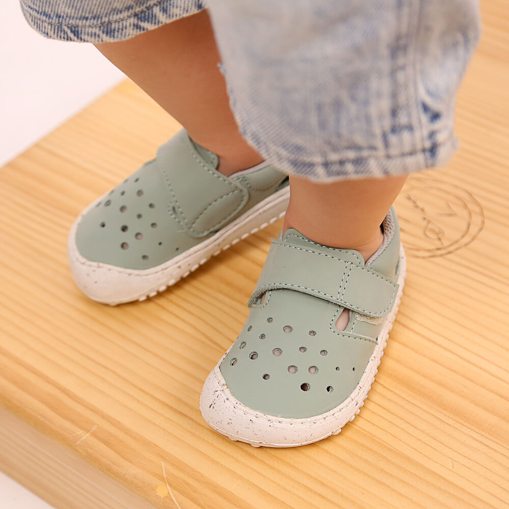 sandalia cerrada respetuosa bebes benisa ss26 mint