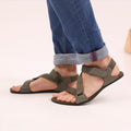 sandalias barefoot veganas resistentes pies saludables adulto color verde marron kaki caqui primavera verano Oliva C SS25