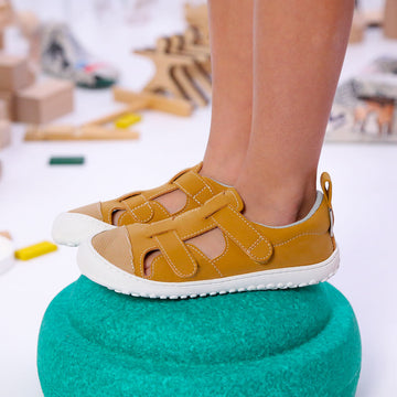 sandalias infantiles minimalistas saludables velcro colores javea rocker
