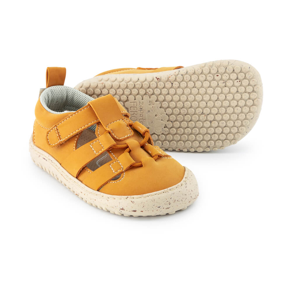 sandalias minimalistas veganas ajuste elasticos ninos ninas color amarillo mostaza canet rocker ss24