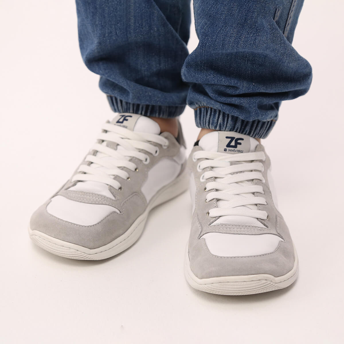 zapatilla deportiva adulto barefoot olocau aw25 Zapato Feroz | Blanco Gris Piel