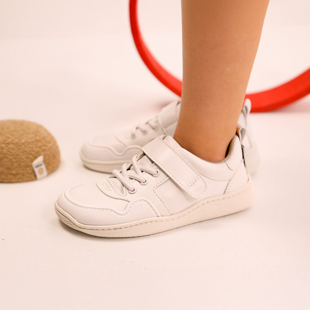 zapatilla deportiva bebe rocker barefoot blanco olocau ss26 | Blanco Microfibra