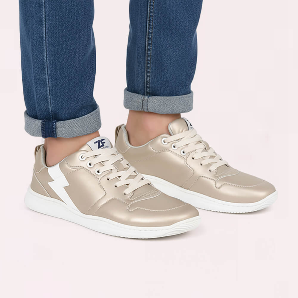 Zapatilla deportiva infantil barefoot oro blanco dorado olocau rocker rayo