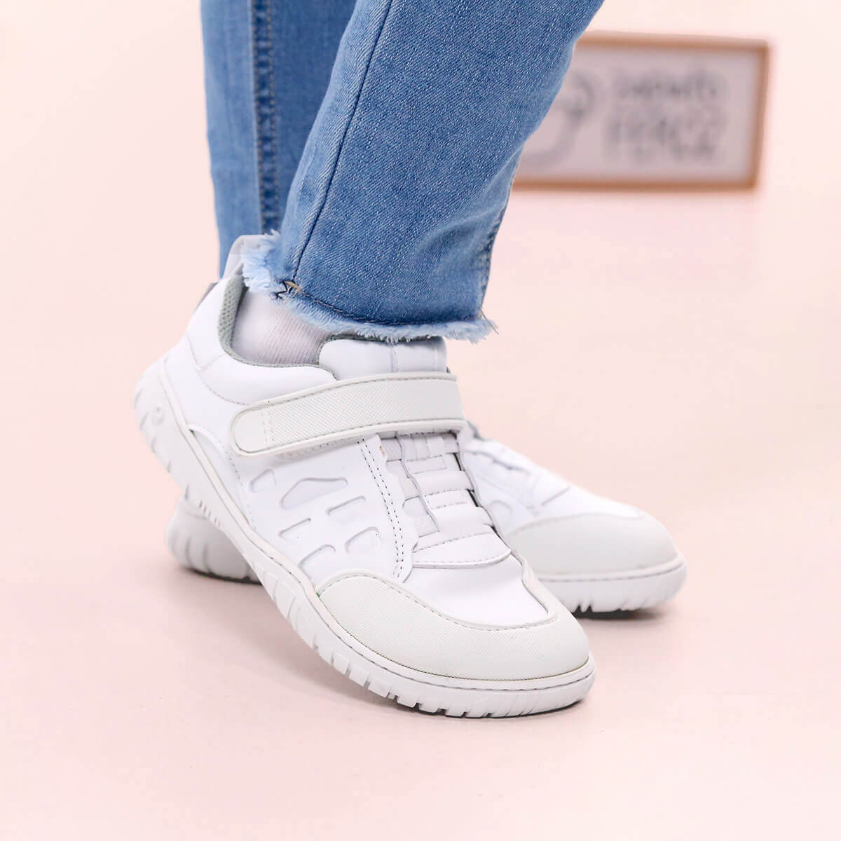 zapatillas deportivas respetuosas veganas microfibra velcro colores ninos ninas onil SS26