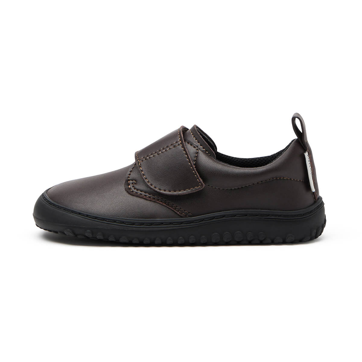 zapatillas escolares respetuosas comodas ligeras velcro jugar correr saltar color marron garbi rocker aw24 01