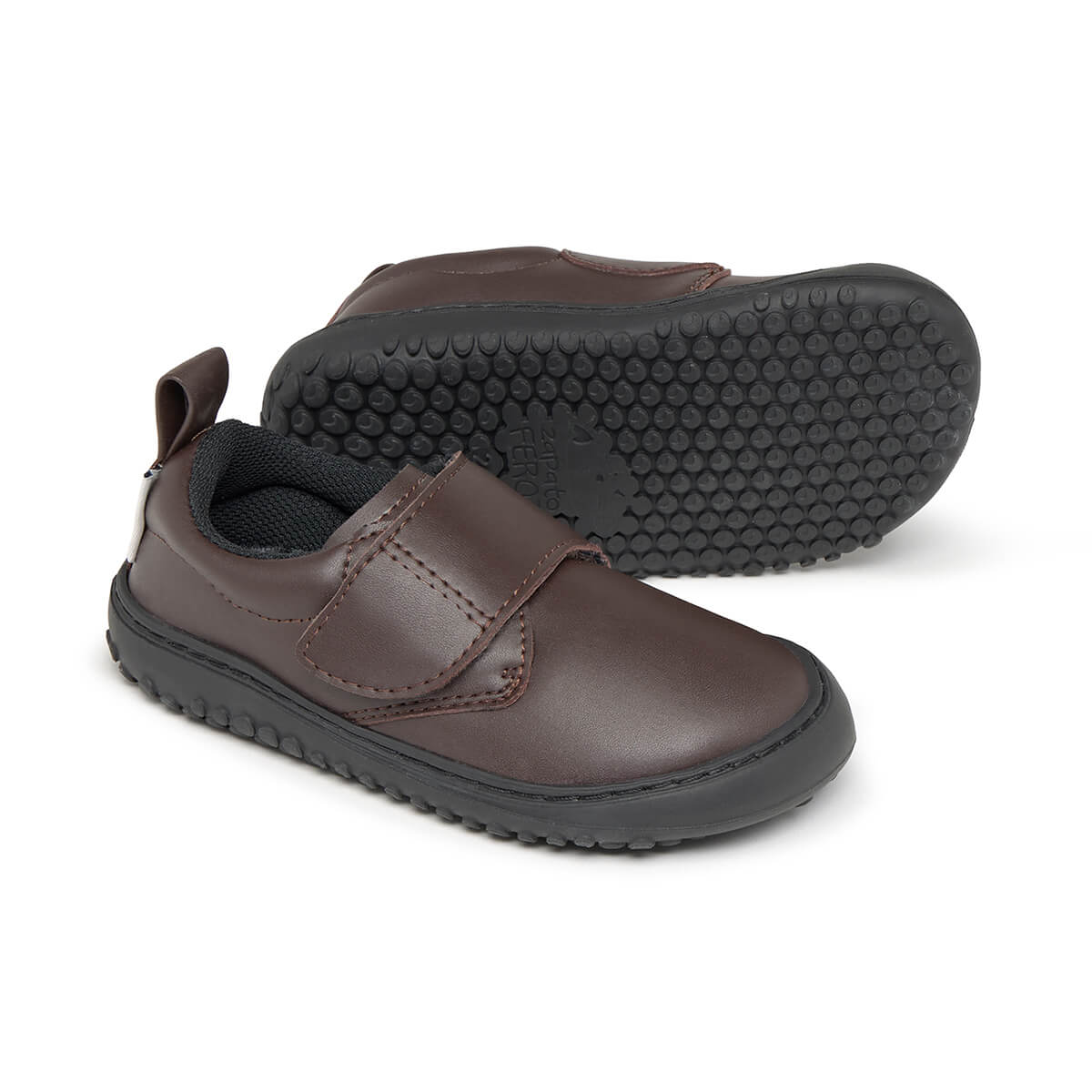 zapatillas escolares respetuosas comodas ligeras velcro jugar correr saltar color marron garbi rocker aw25 02 | marrón microfibra