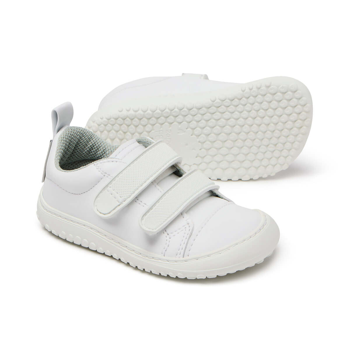 zapatillas infantiles respetuosas libertad movimiento caminar correr saltar color blanco moraira rocker aw24 02