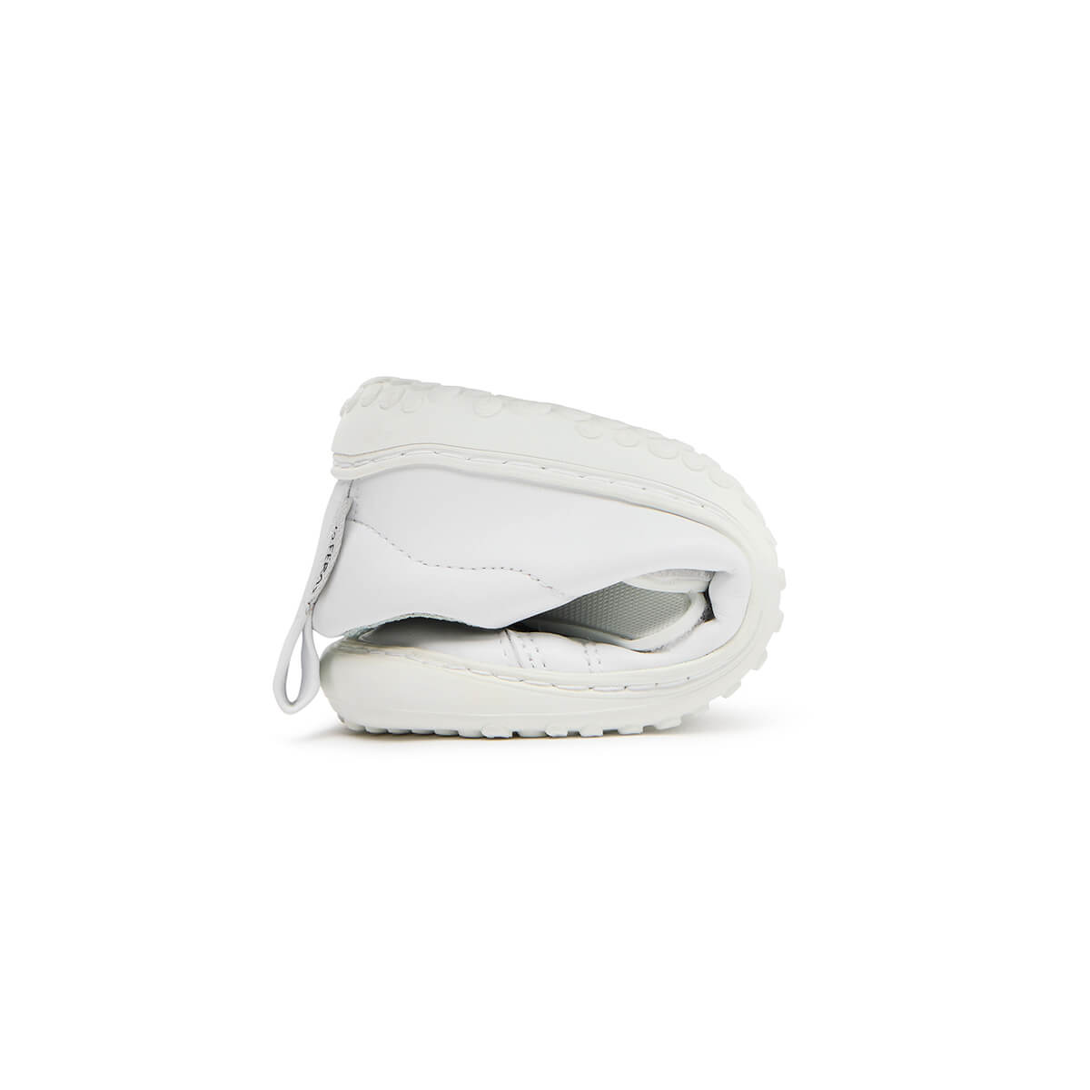 zapatillas infantiles respetuosas libertad movimiento caminar correr saltar color blanco moraira rocker aw24 04