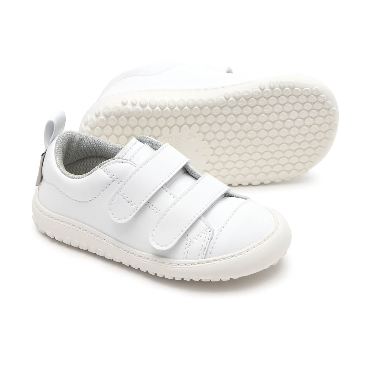 zapatillas infantiles respetuosas libertad movimiento caminar correr saltar color blanco moraira rocker ss25 02