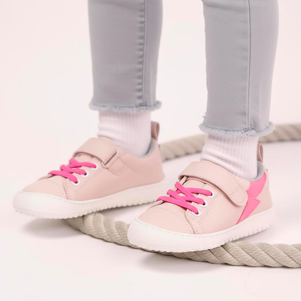 zapatillas infantiles respetuosas movimiento forma pie color rosa paterna rayo rocker aw25