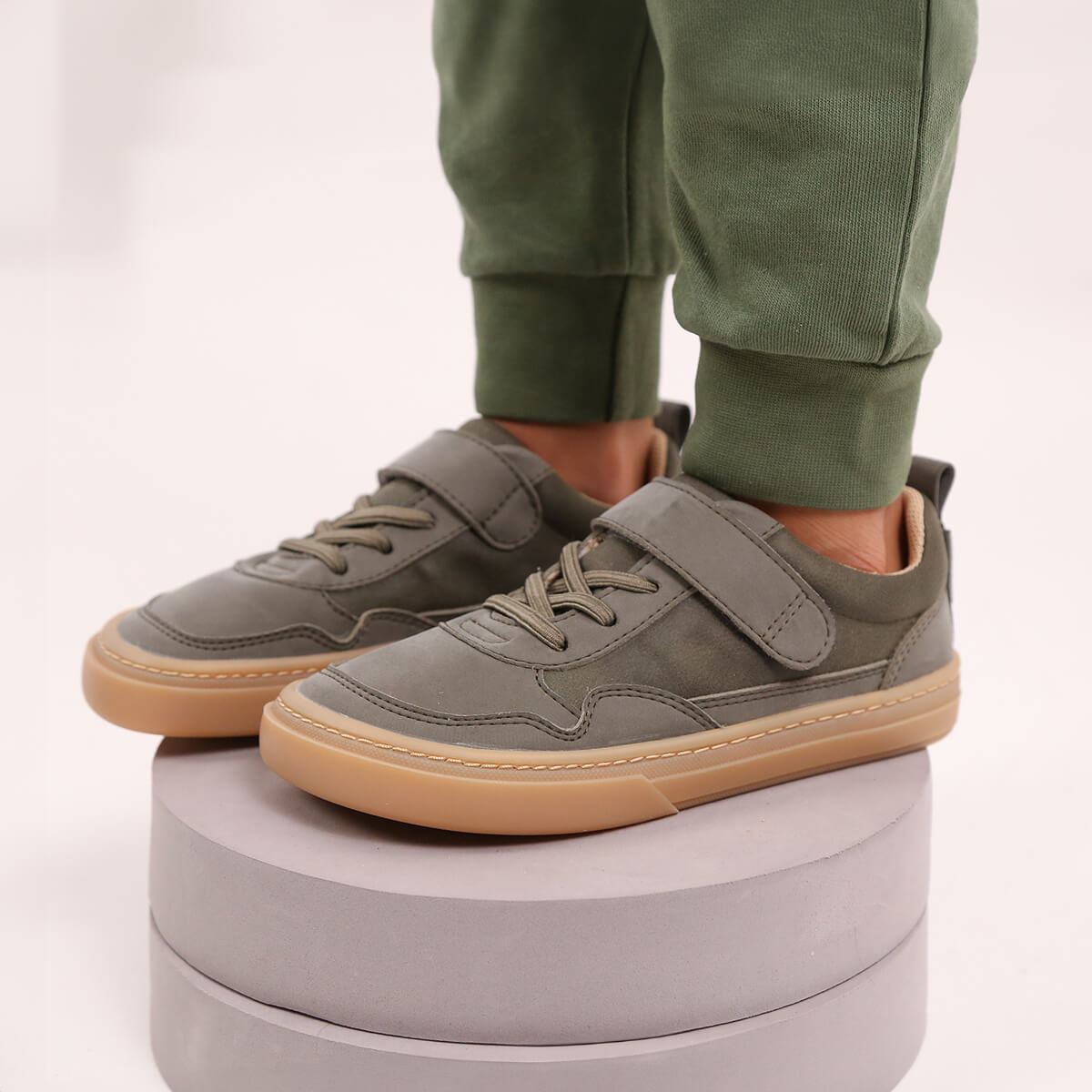 Faura Rocker AW25