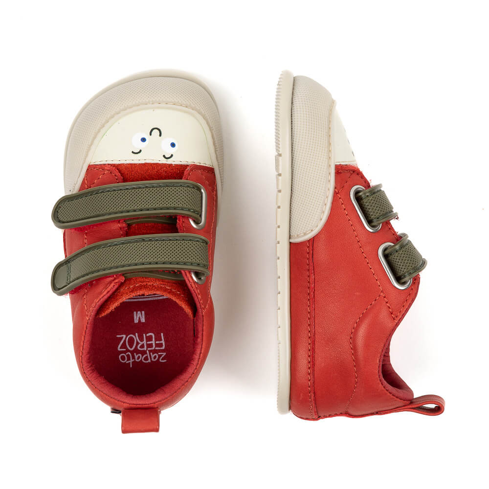 Paterna Feroz AW23 Rojo Piel ,Calzado minimalista para bebés. Neus Moya y su libro Zapatos Nuevos convertido en zapatillas.