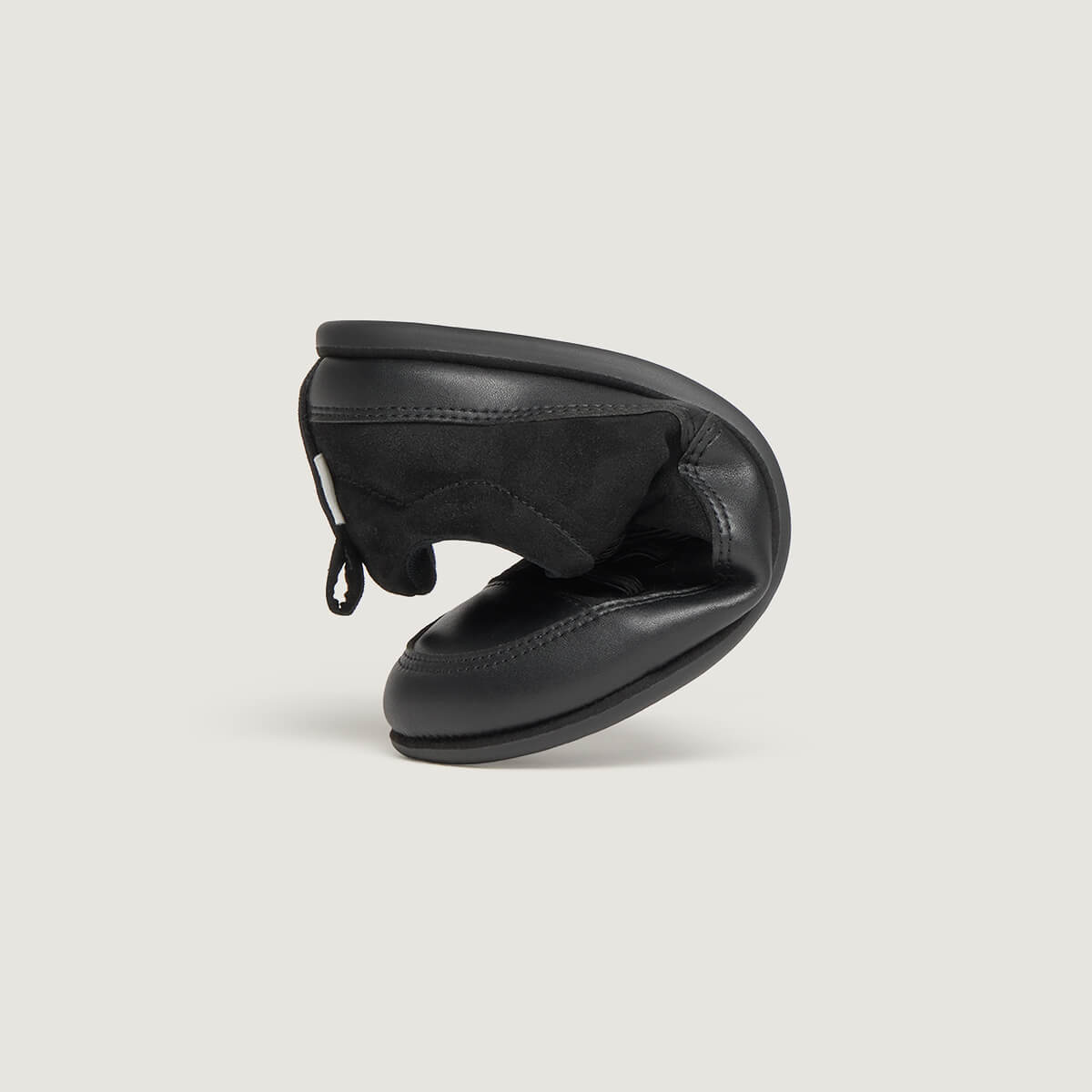 zapato respetuoso barefoot jerica freekers adulto | negro serraje reciclado microfibra | plegado