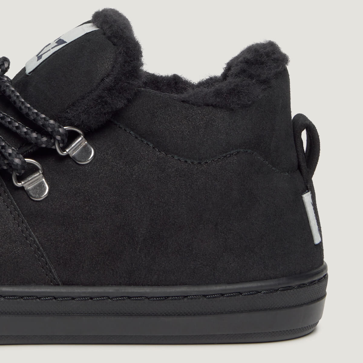 zapato respetuoso barefoot serra freekers adulto | negro serraje reciclado | detalle