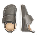 zapato primeros pasos saludable bebe garbi gris aw21 03